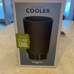 Wine cooling ceramic